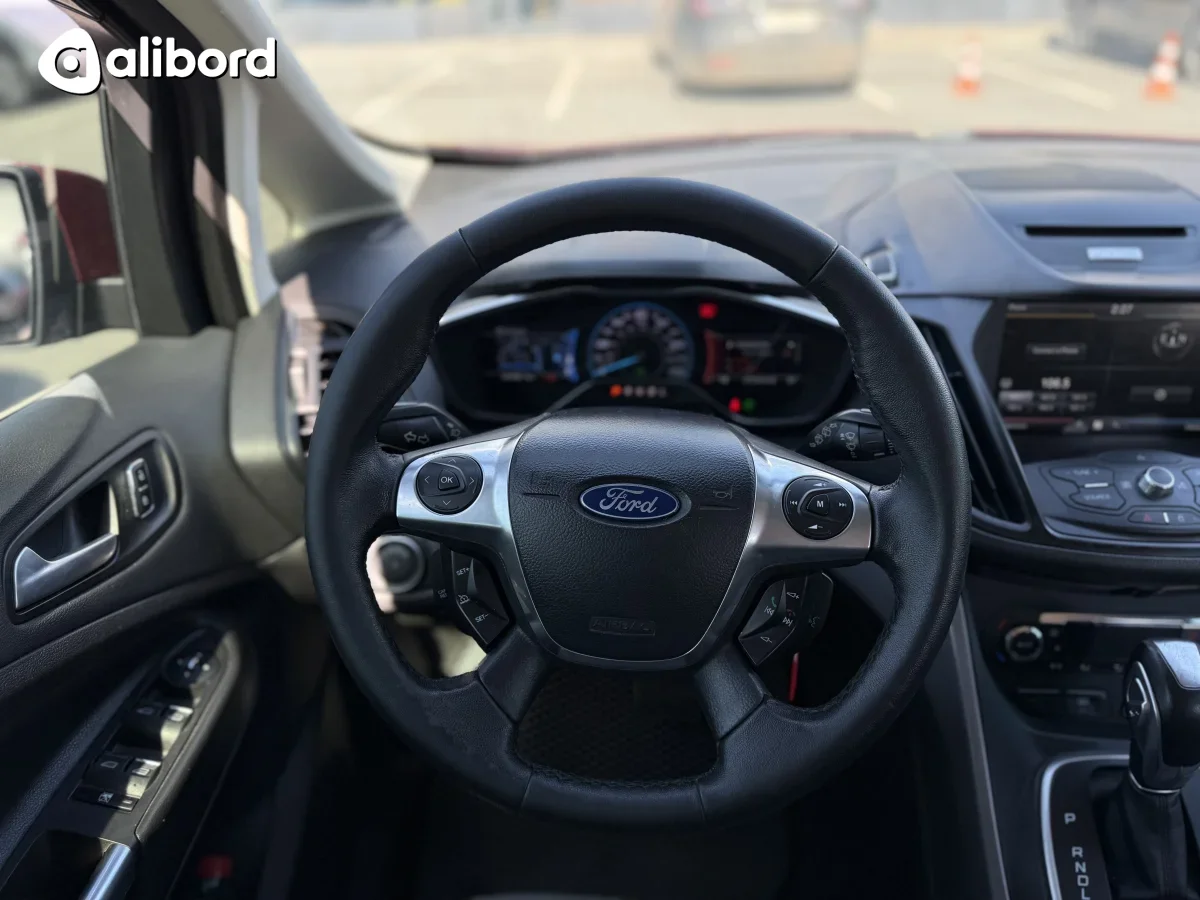 Ford C-Max 2015 — фото 11