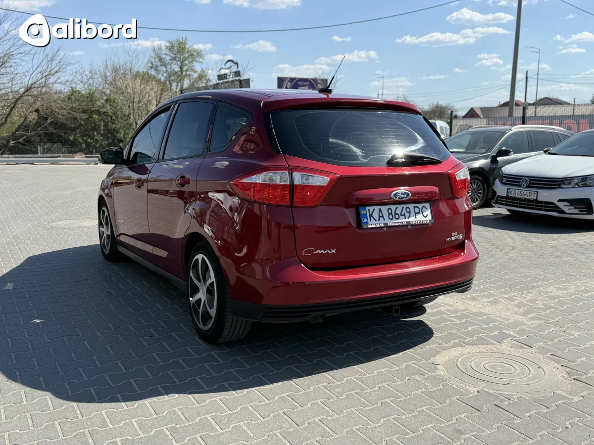 Ford C-Max 2015 — фото 12