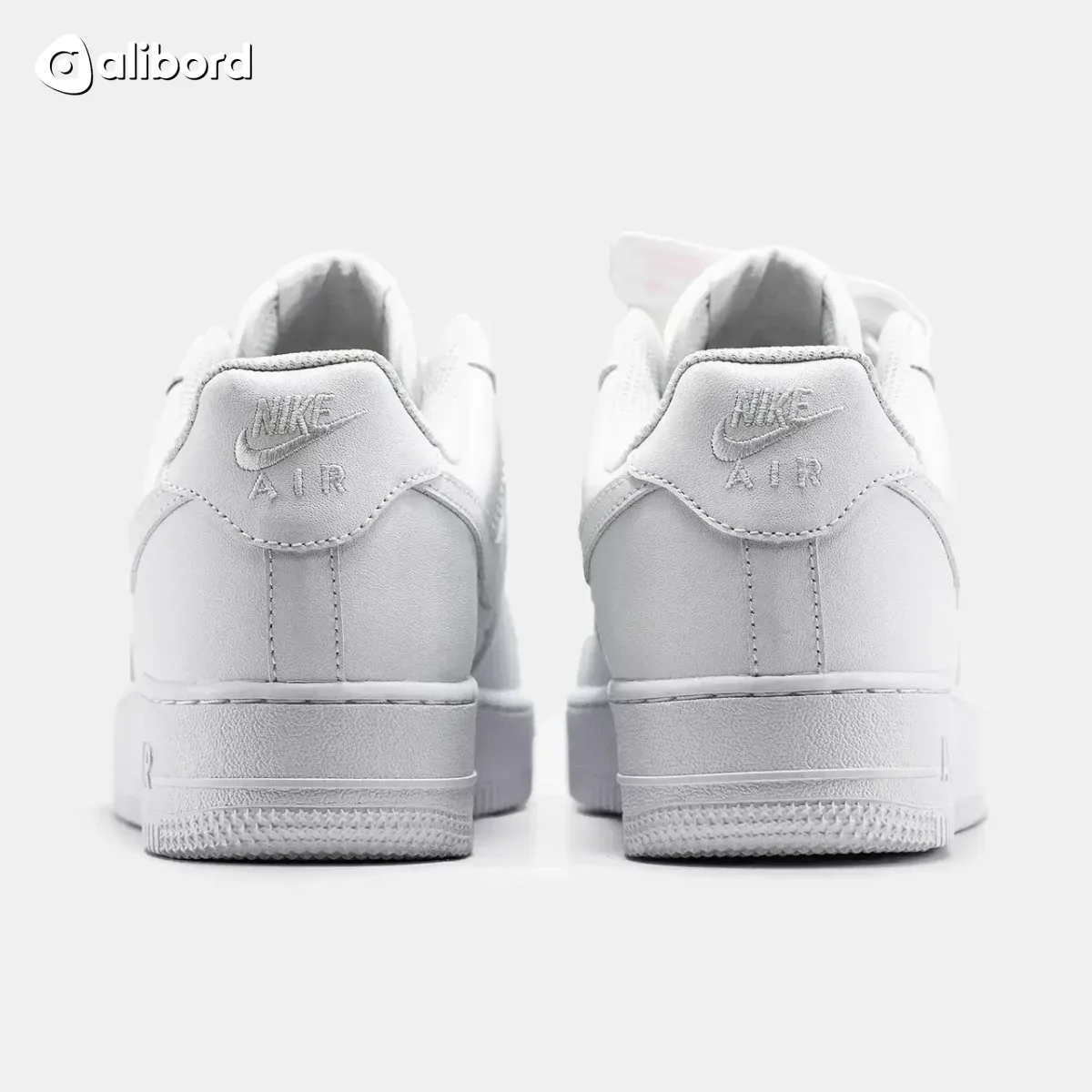 Кросівки Nike Air Force White Premium жіночі — фото 3