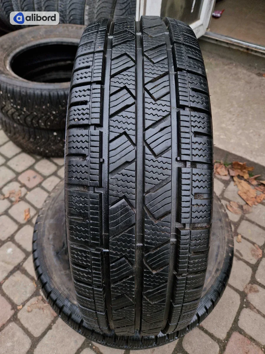 Шина 225/70R15C 112/110R LY31 HU (Laufenn) 2021355