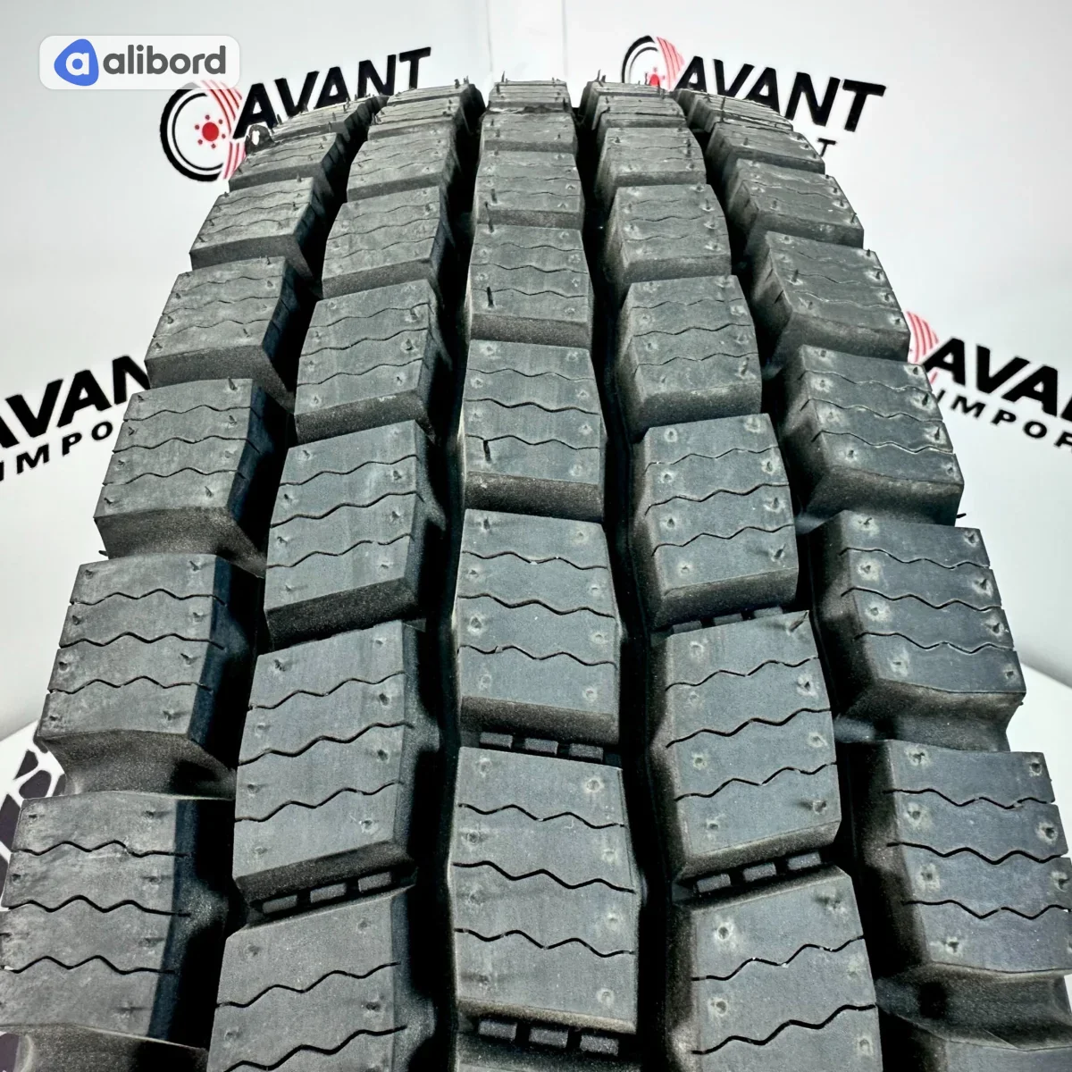 Шина 7,00R16LT 118/114J SC706 (Supercargo) з камерою та обідною стрічкою 70016LTSC706